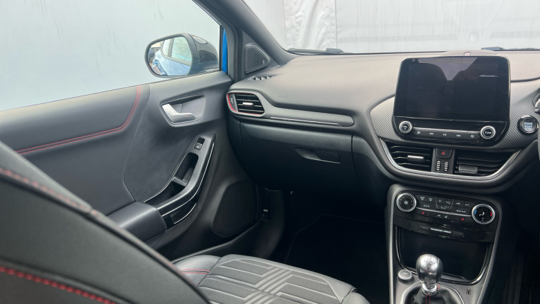 Ford Puma 1.0 EcoBoost Hybrid mHEV 155 ST-Line X 5dr Petrol Hatchback